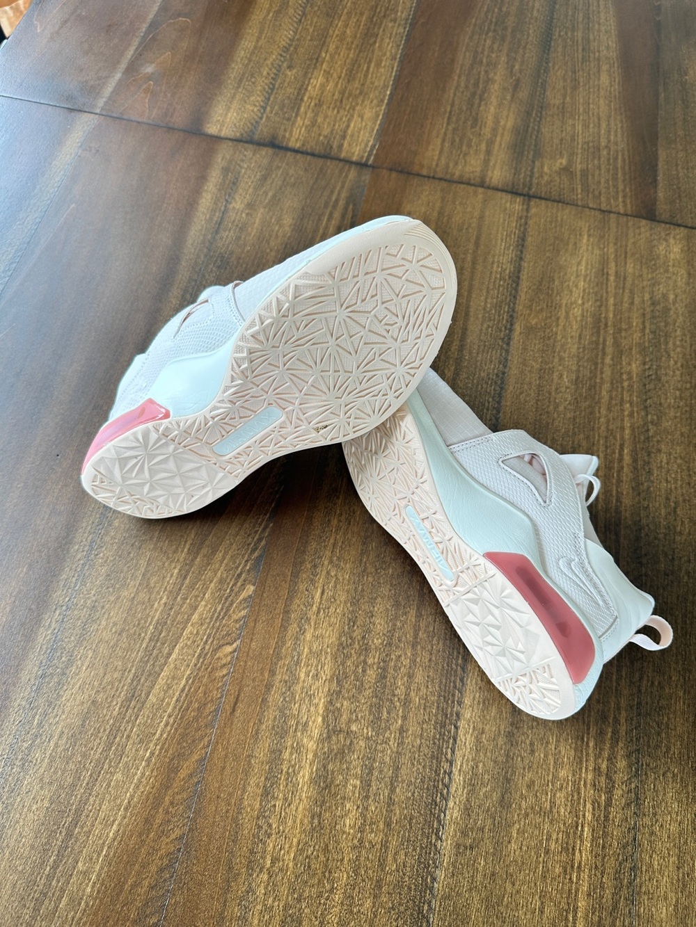 Nike Air Max Bella TR 5 Women’s Training Shoes Size 7.5 - Picture 5 of 9